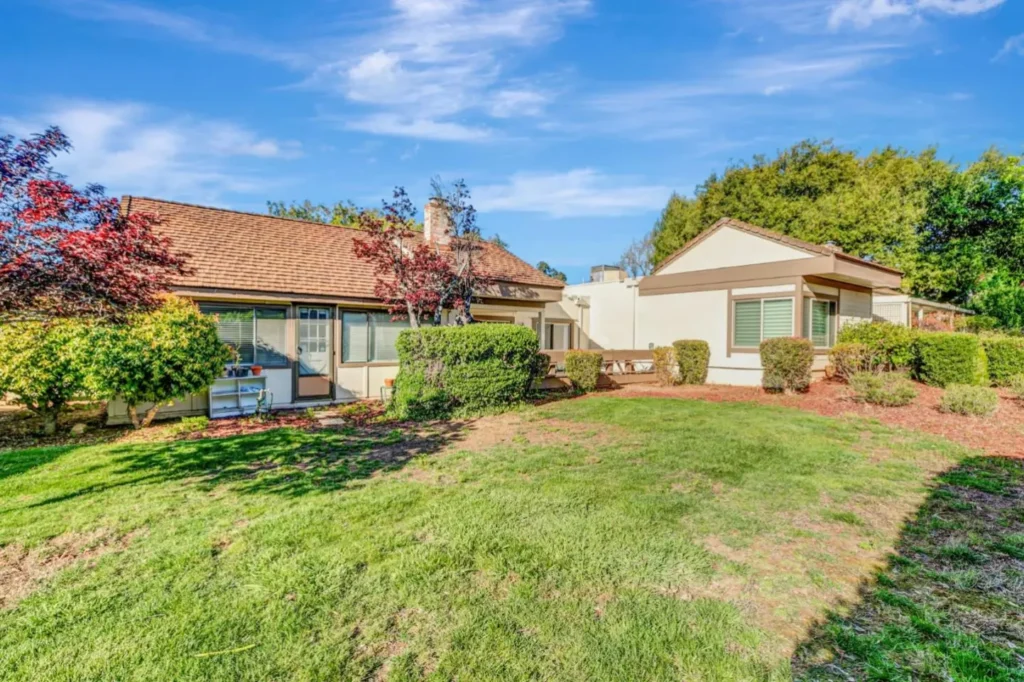 6094 Montgomery CT (10)