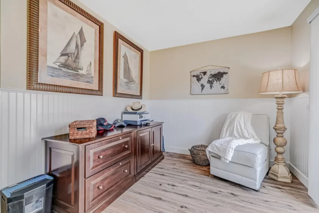 6094 Montgomery CT (8)